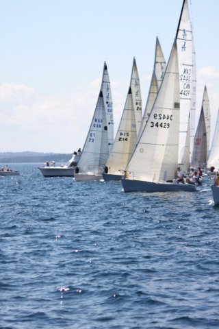 j29s047.jpg