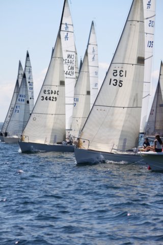 j29s052.jpg